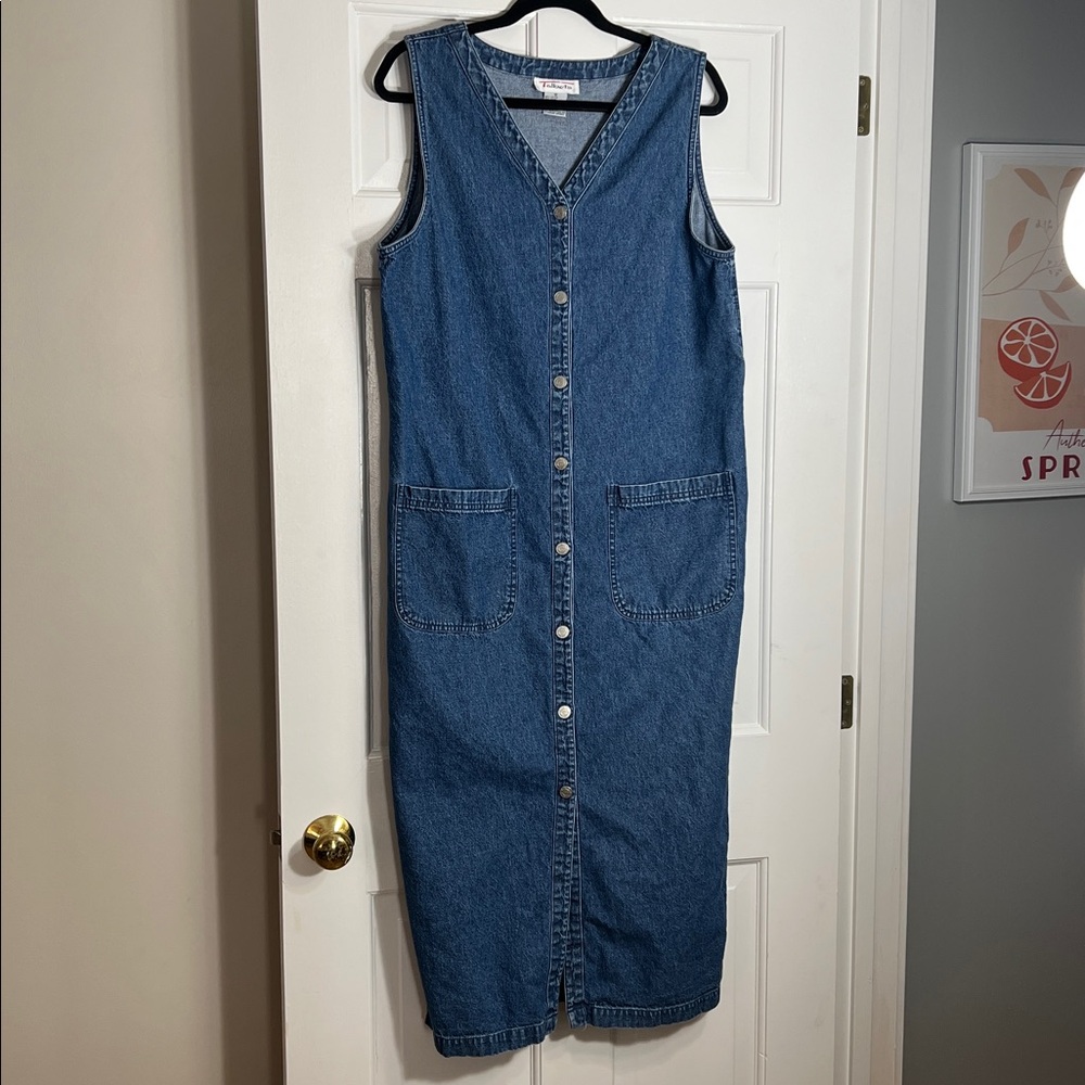 Vintage Talbots Blue Denium Jumper Button up Dress, Large Front Pockets, Size 12